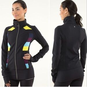 Lululemon Nice Asana Jacket Black Pow Stripe Split Pea Full Zip Thumb Holes
